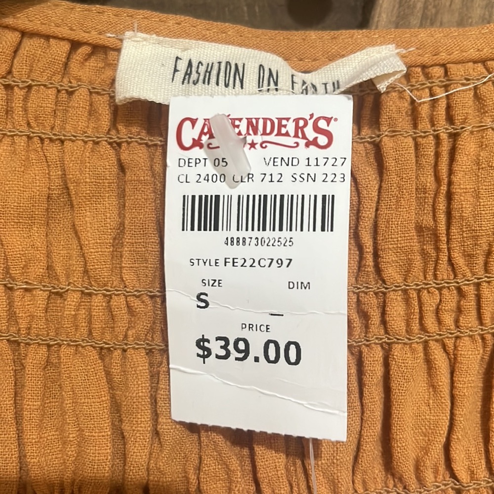 Cute dress - Picture 2 of 3